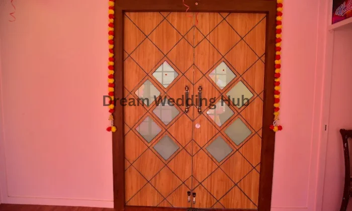 Makeup Trends Bridal Studio and Academy